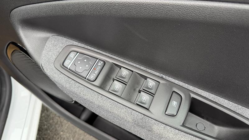 Used Renault Zoe 2022 for sale - 76480350: Photo 12