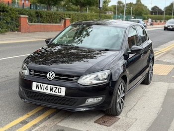Used Volkswagen Polo 2014 for sale - 75741701: Photo