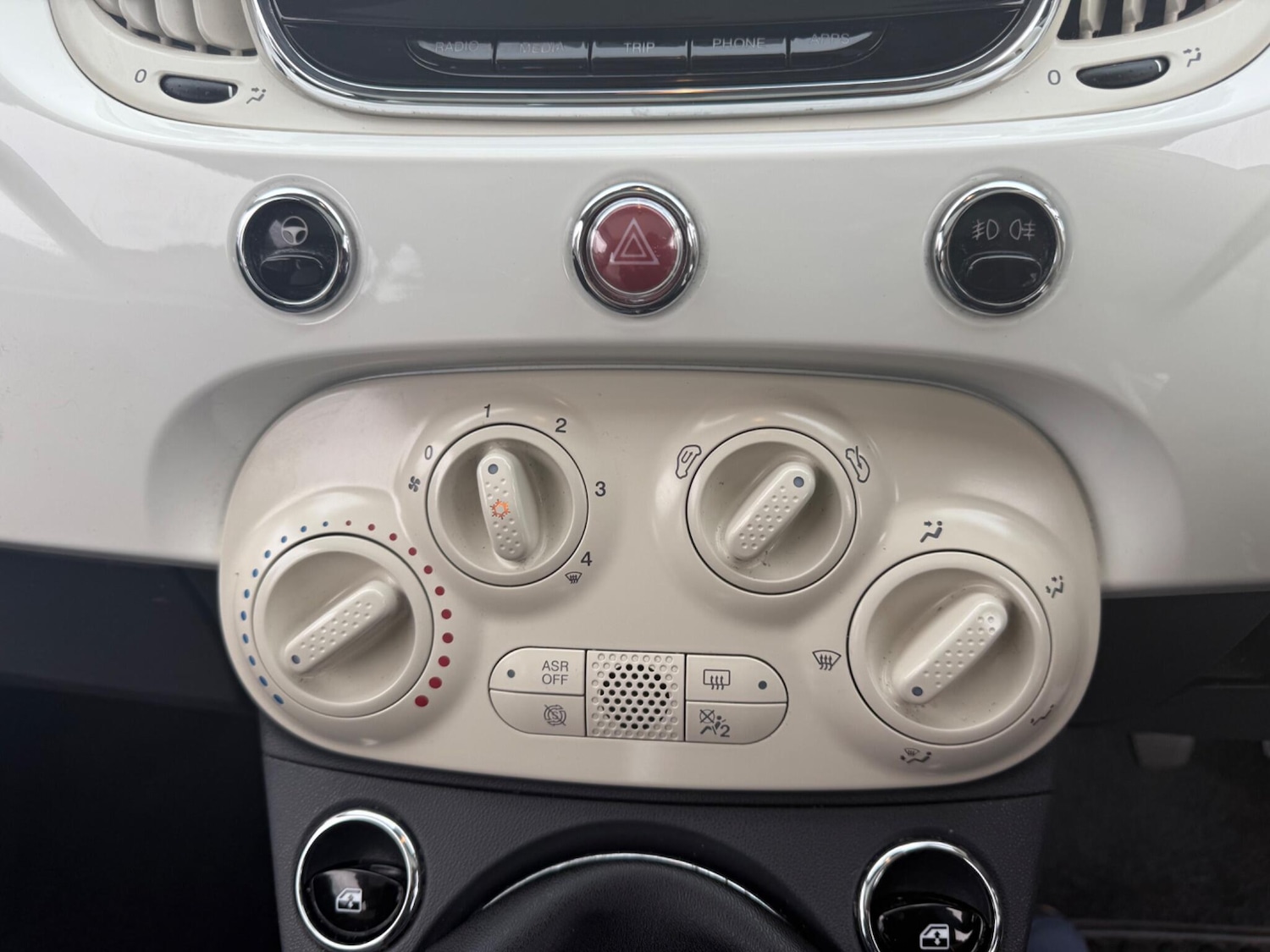 Used Fiat 500 2015 for sale - 76137325: Photo 18