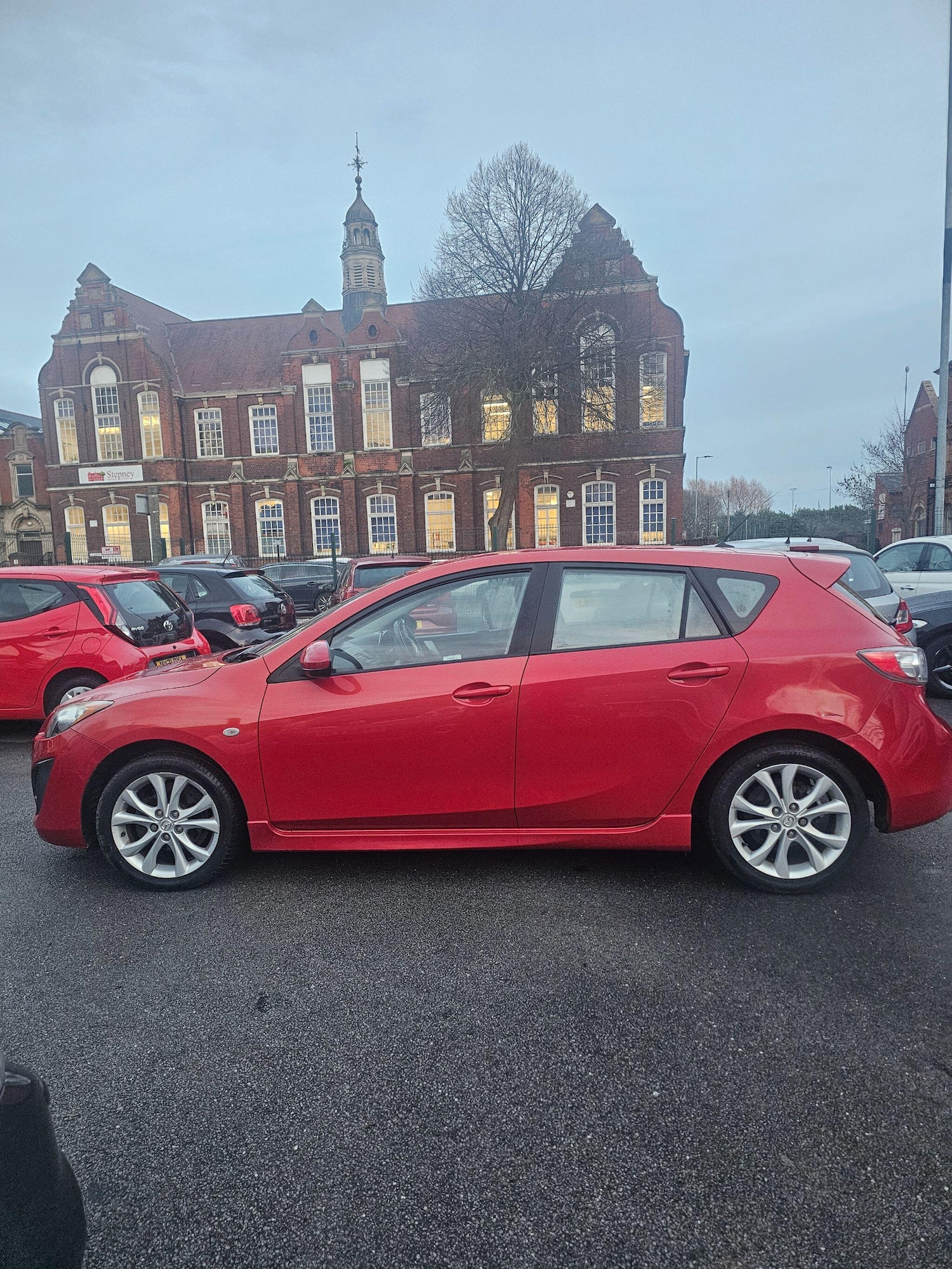 Used Mazda Mazda3 2011 for sale - 77314873: Photo 4