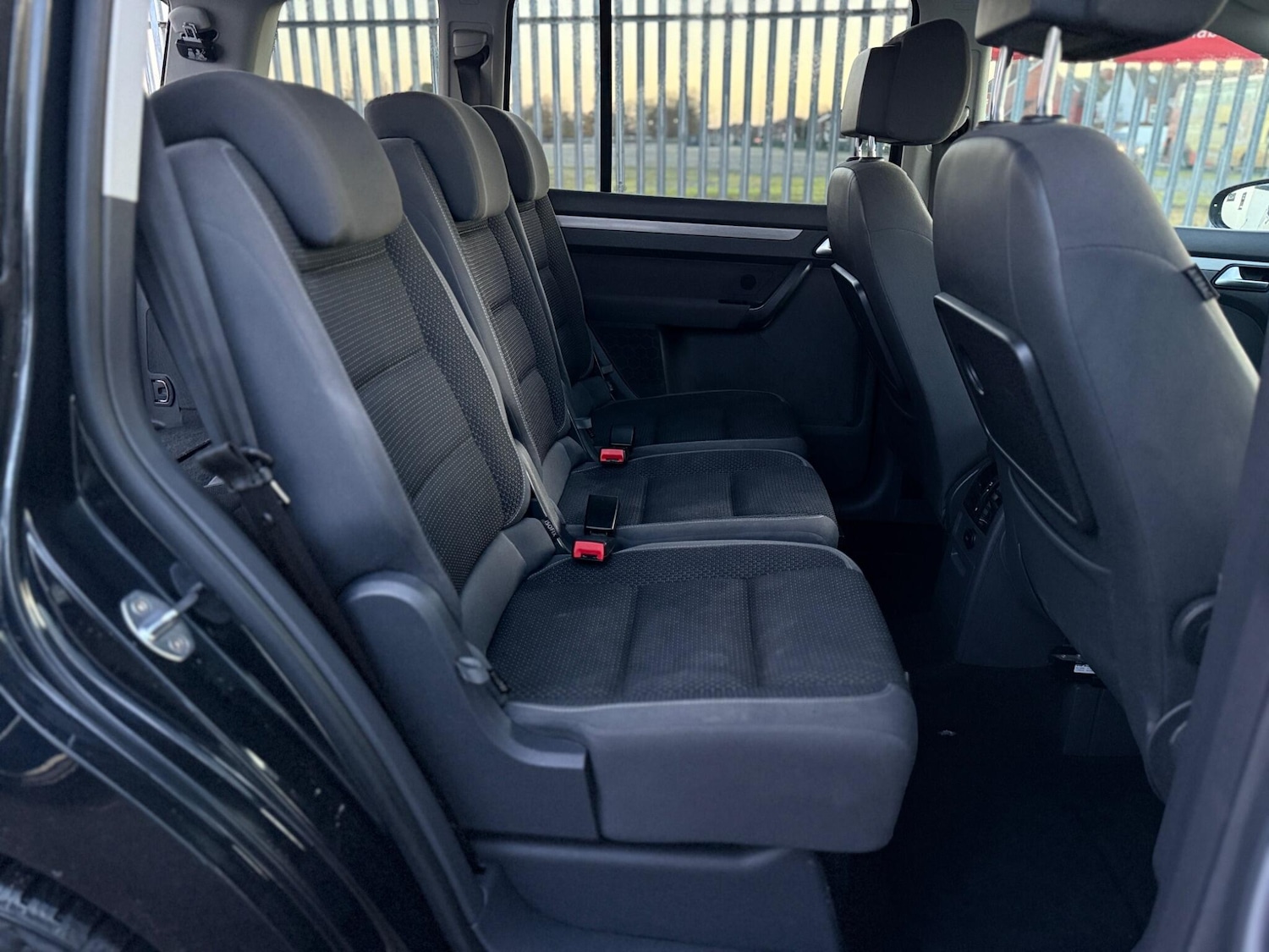 Used Volkswagen Touran 2014 for sale - 76839761: Photo 12