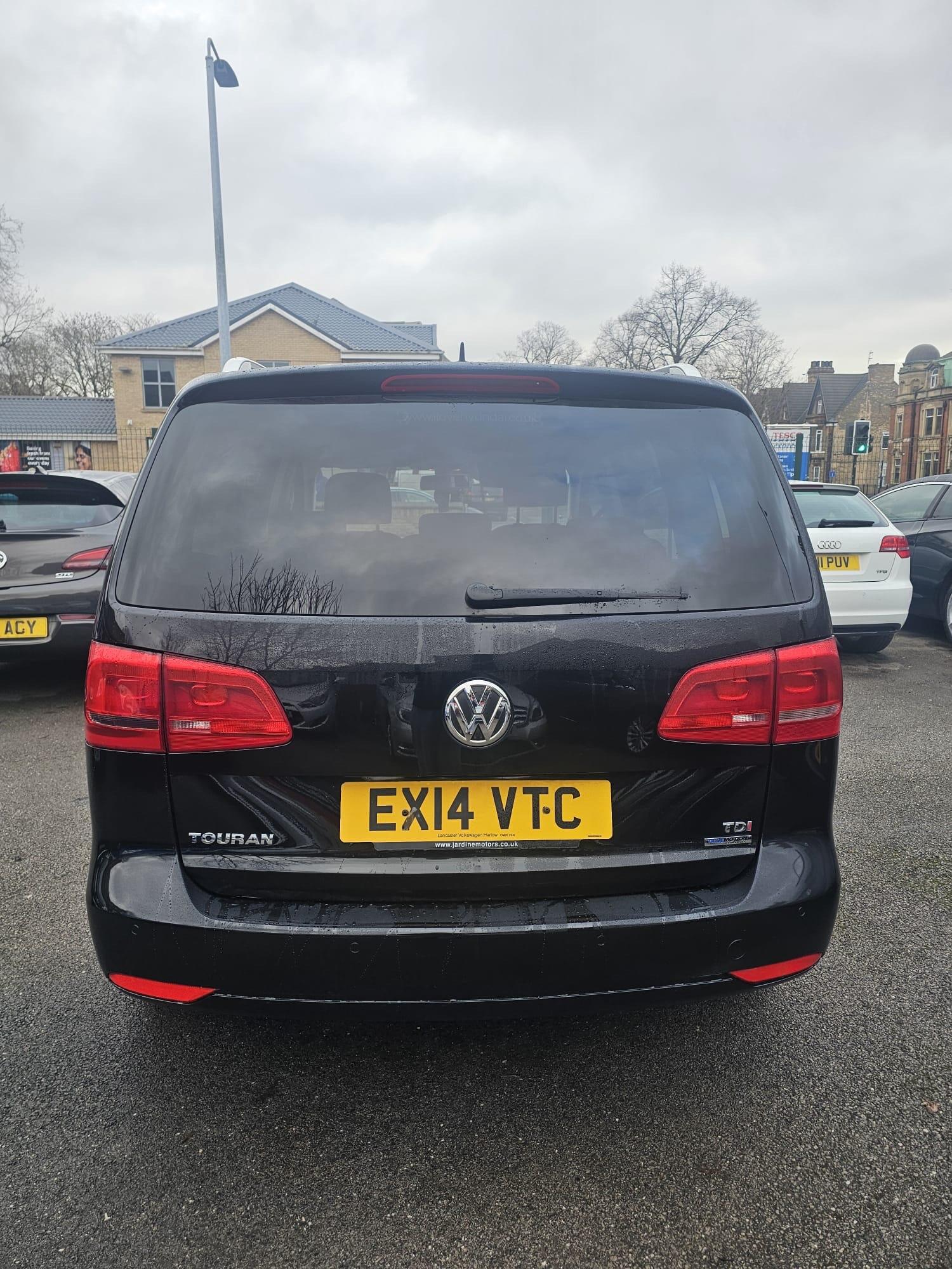 Used Volkswagen Touran 2014 for sale - 76839761: Photo 25