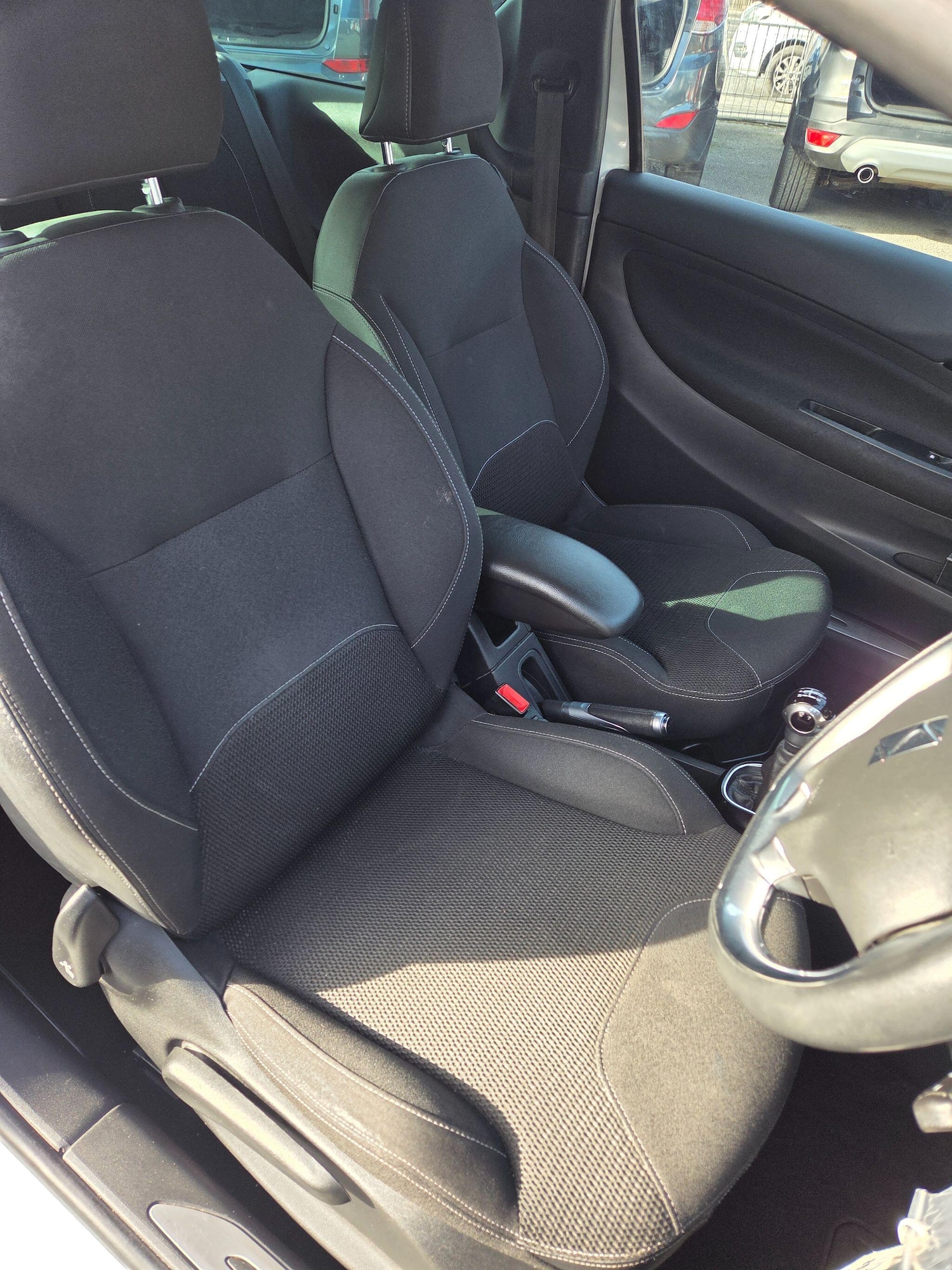 Used Citroen DS3 2012 for sale - 77598147: Photo 8