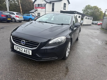 Used Volvo V40 2012 for sale - 76657293: Photo