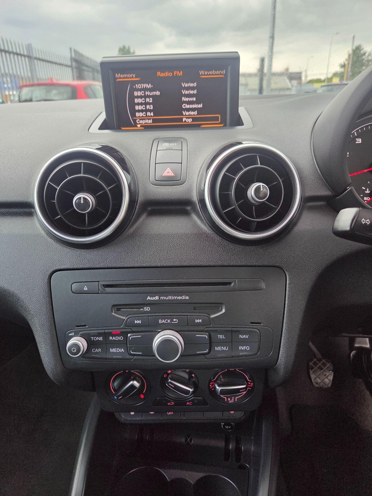 Used Audi A1 2012 for sale - 76727469: Photo 15