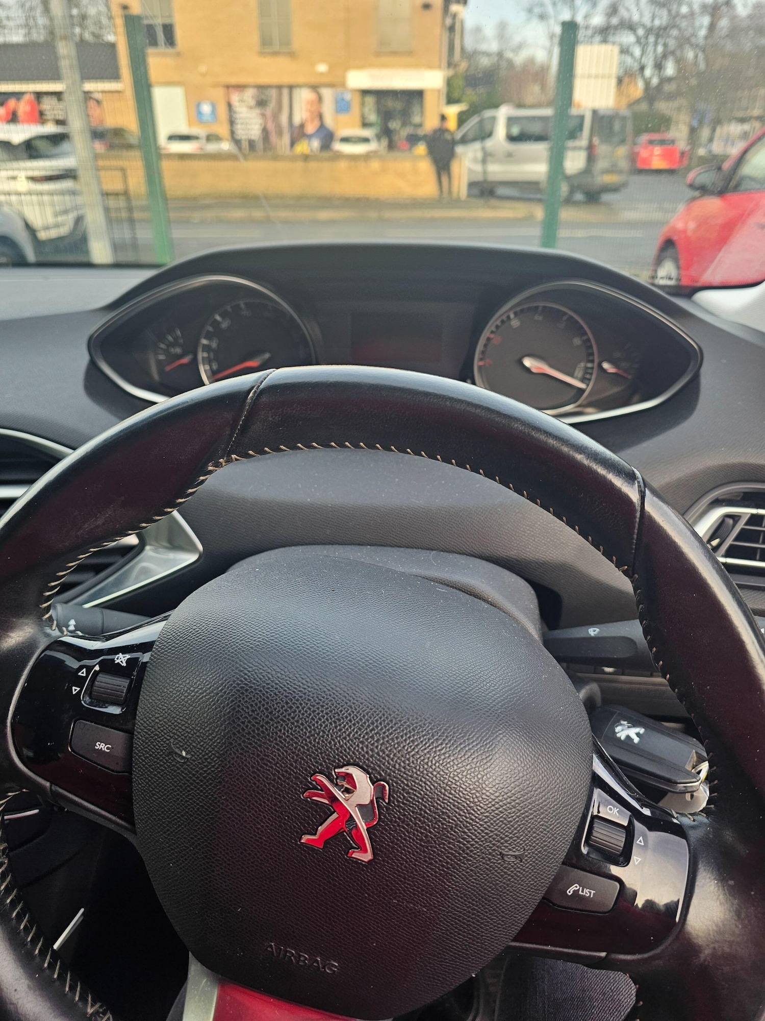 Used Peugeot 308 2017 for sale - 77143794: Photo 16