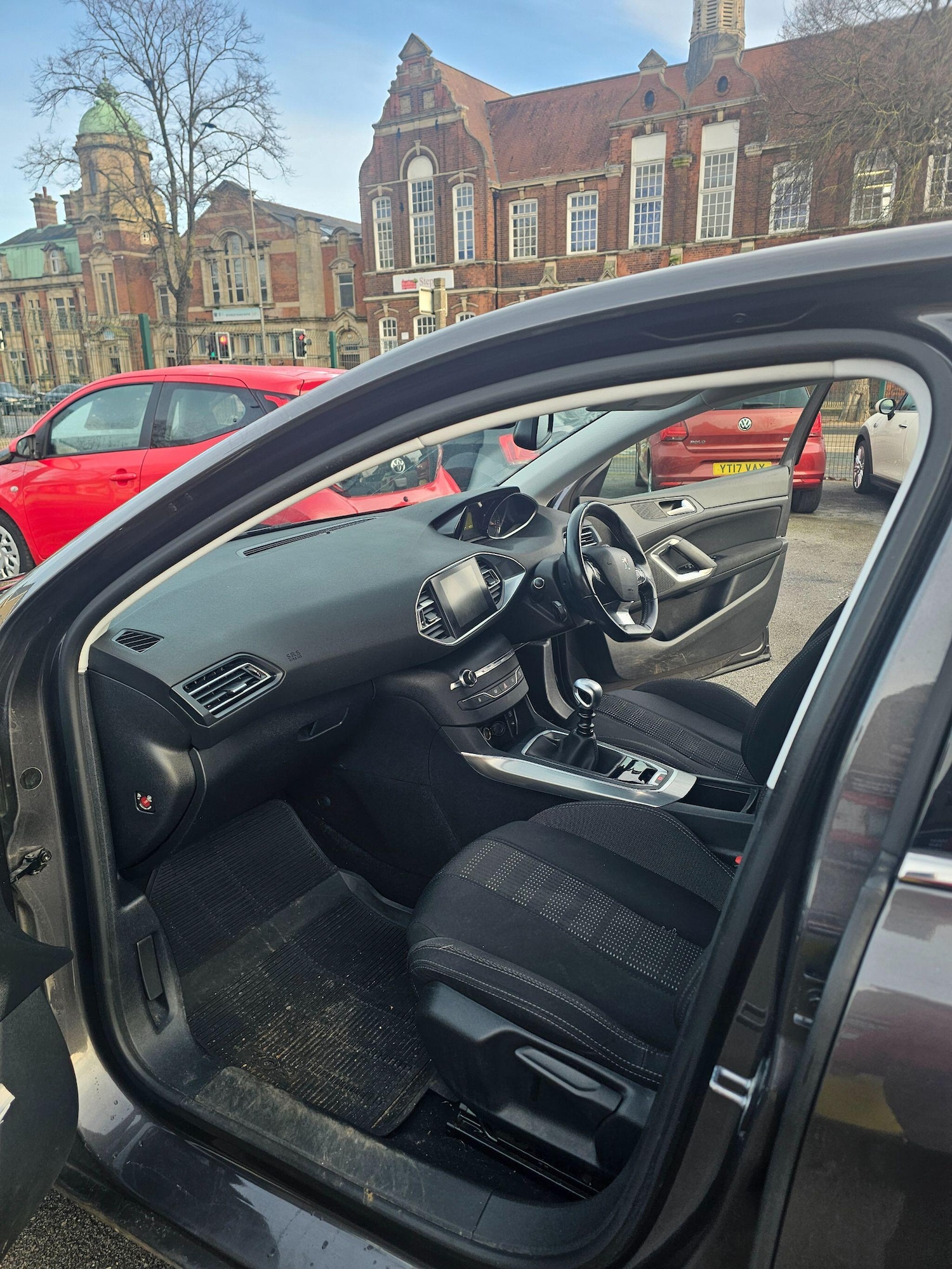 Used Peugeot 308 2017 for sale - 77143794: Photo 9