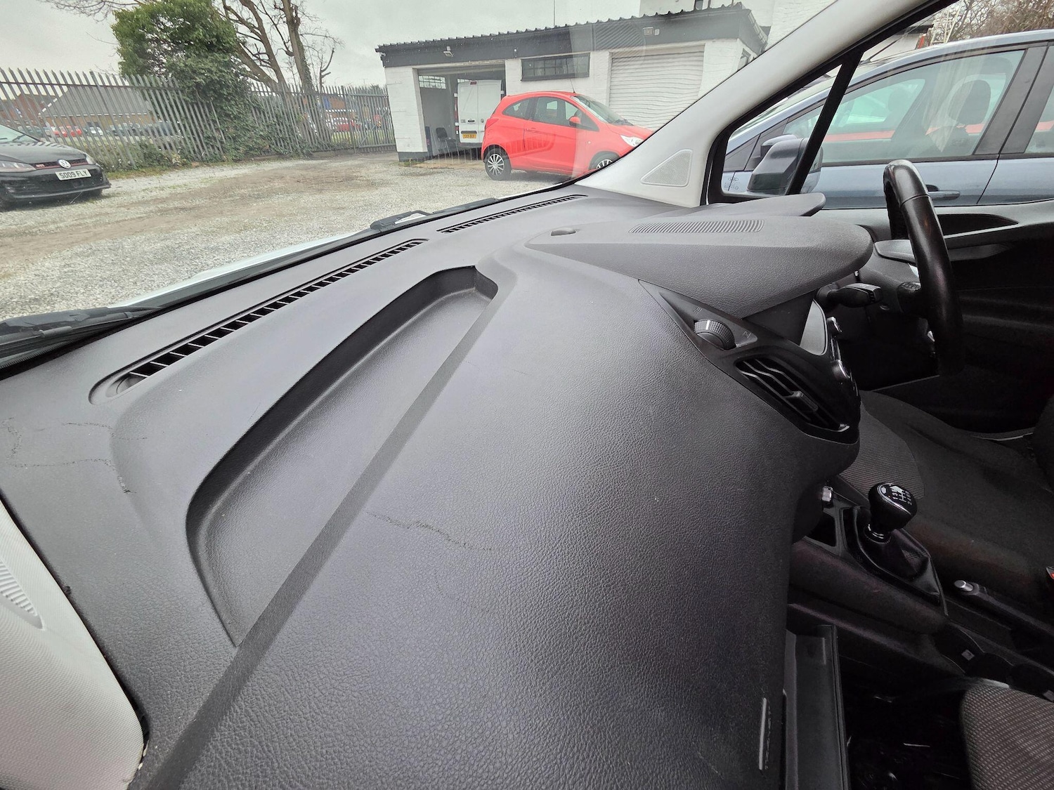 Used Ford Transit Courier 2020 for sale - 78062678: Photo 25