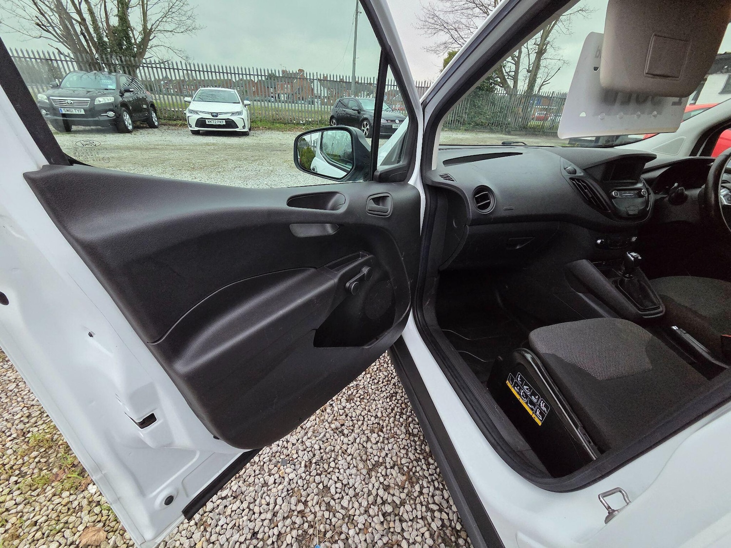 Used Ford Transit Courier 2020 for sale - 78062678: Photo 29