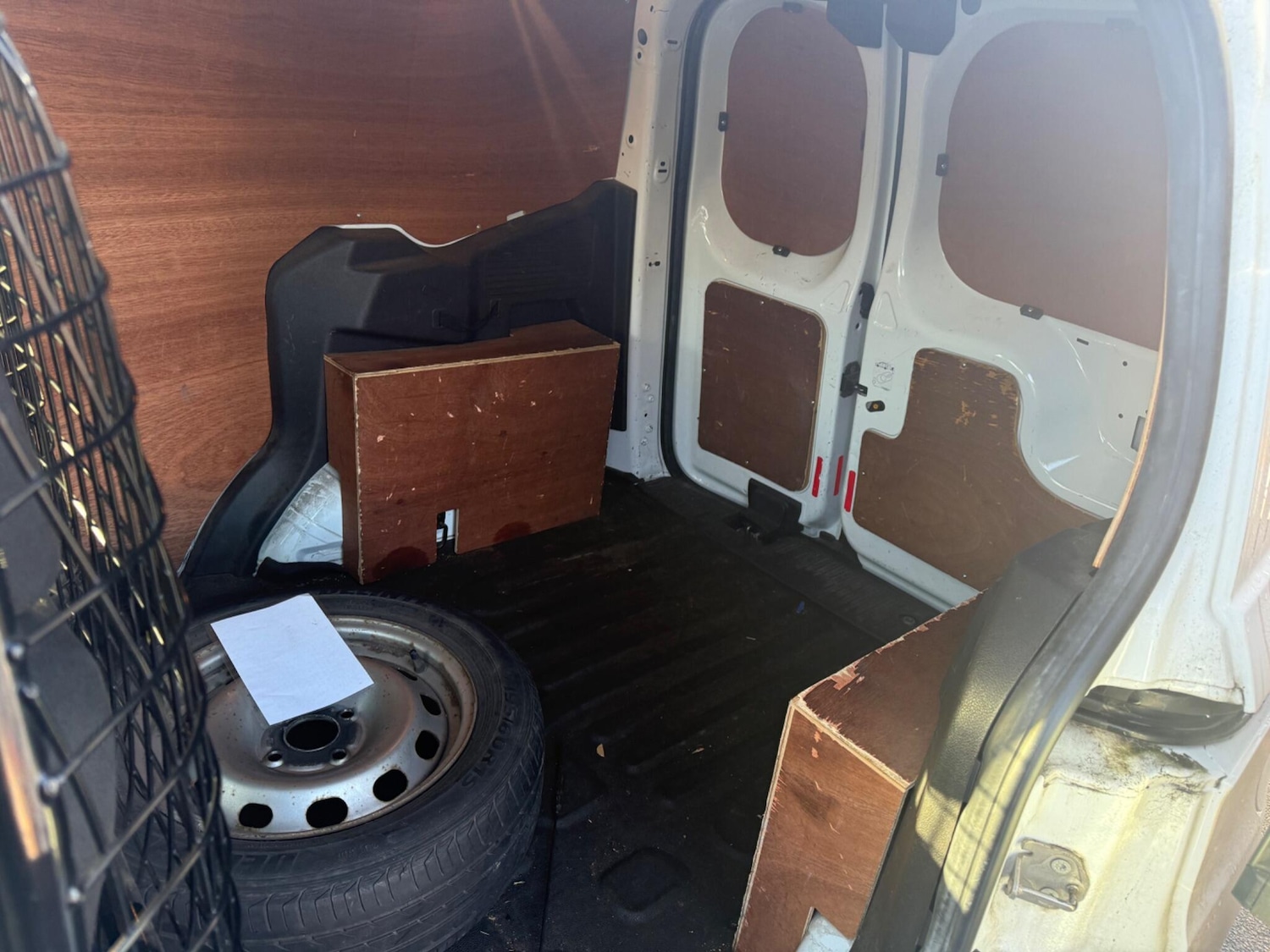 Used Ford Transit Courier 2020 for sale - 78062678: Photo 7