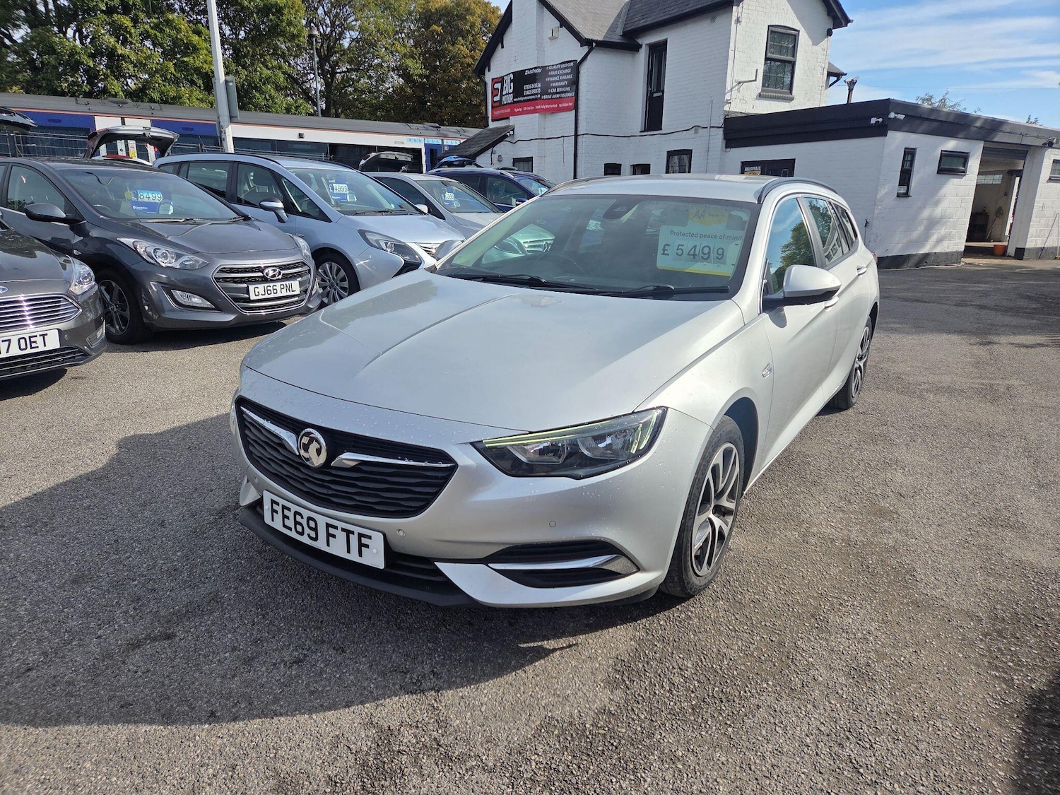 Used Vauxhall Insignia 2020 for sale - 76657908: Photo 7