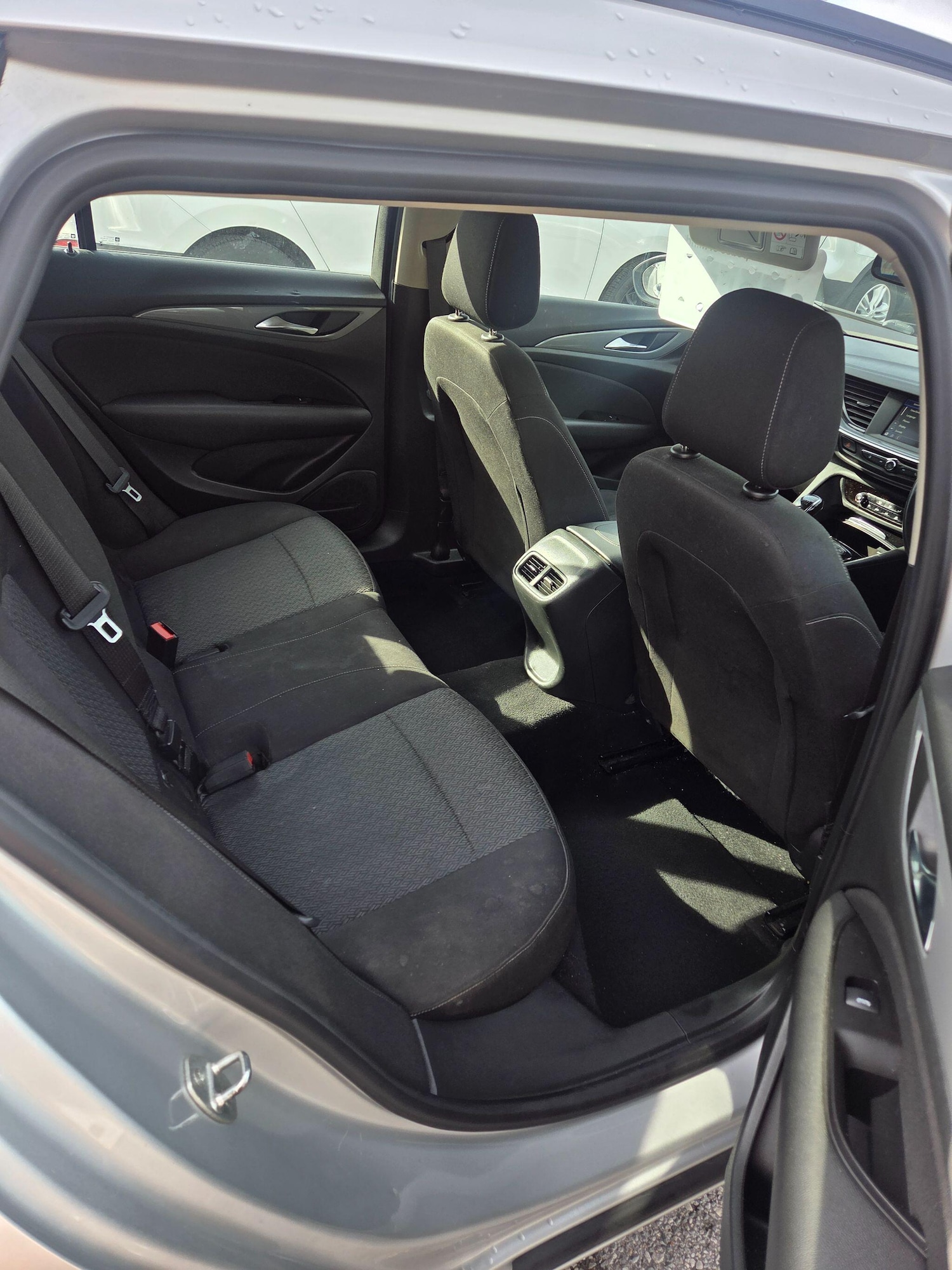 Used Vauxhall Insignia 2020 for sale - 76657908: Photo 9