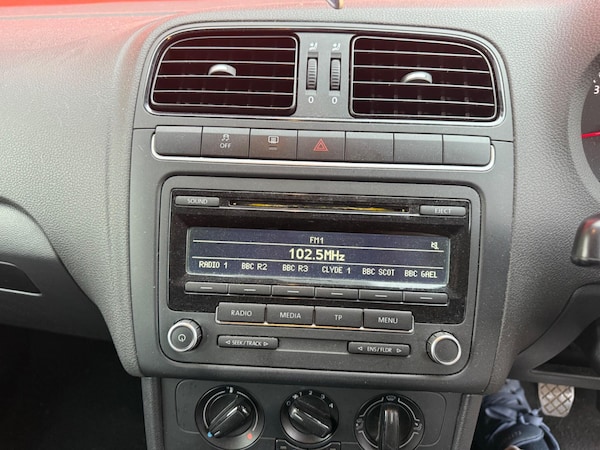 Used Volkswagen Polo 2013 for sale - 76246830: Photo 10