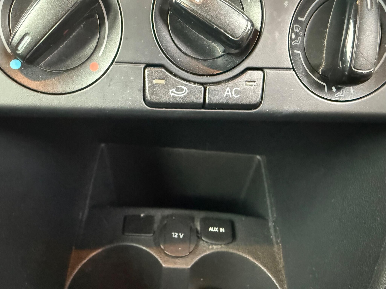 Used Volkswagen Polo 2013 for sale - 76246830: Photo 15