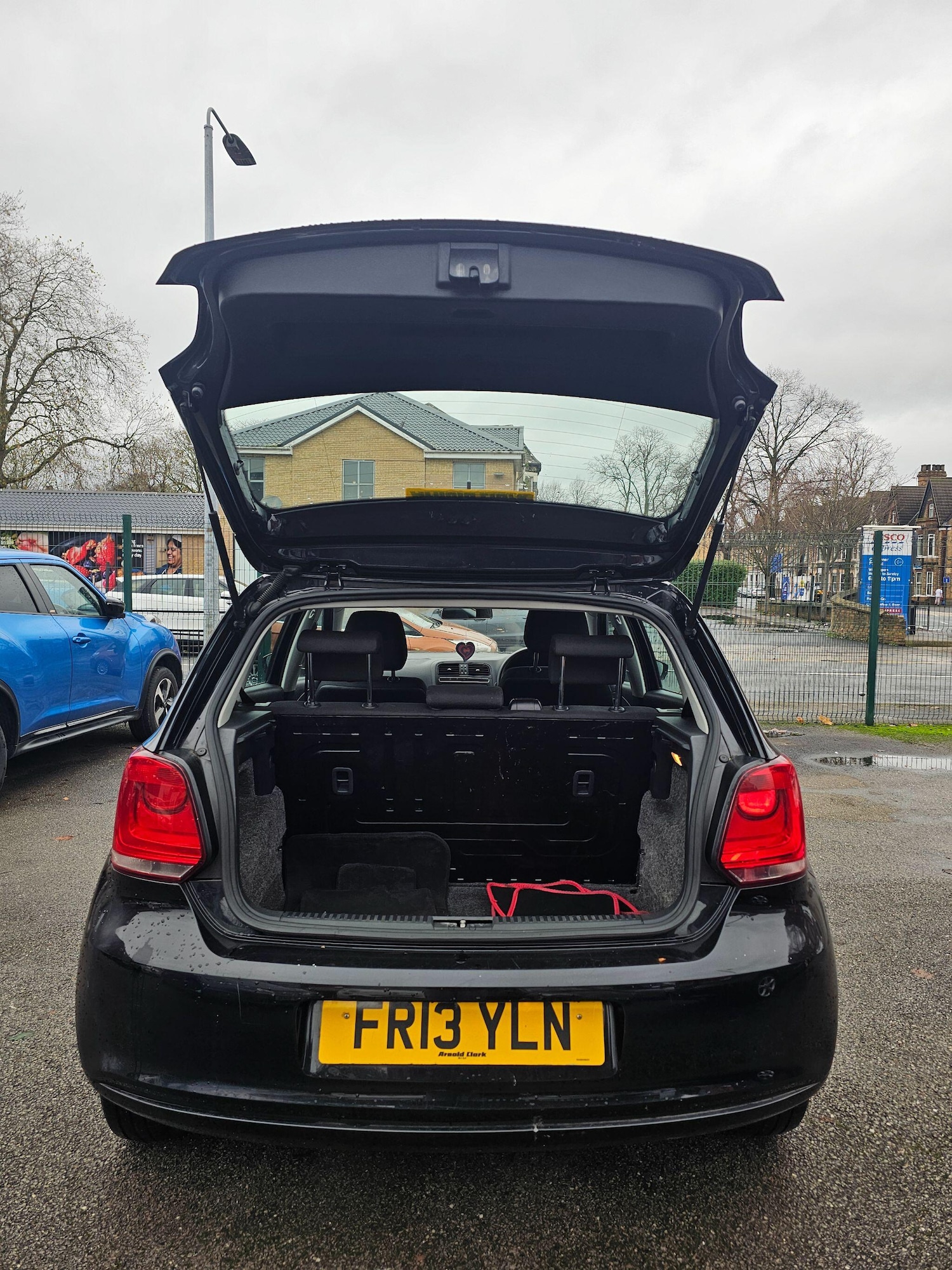 Used Volkswagen Polo 2013 for sale - 76246830: Photo 7