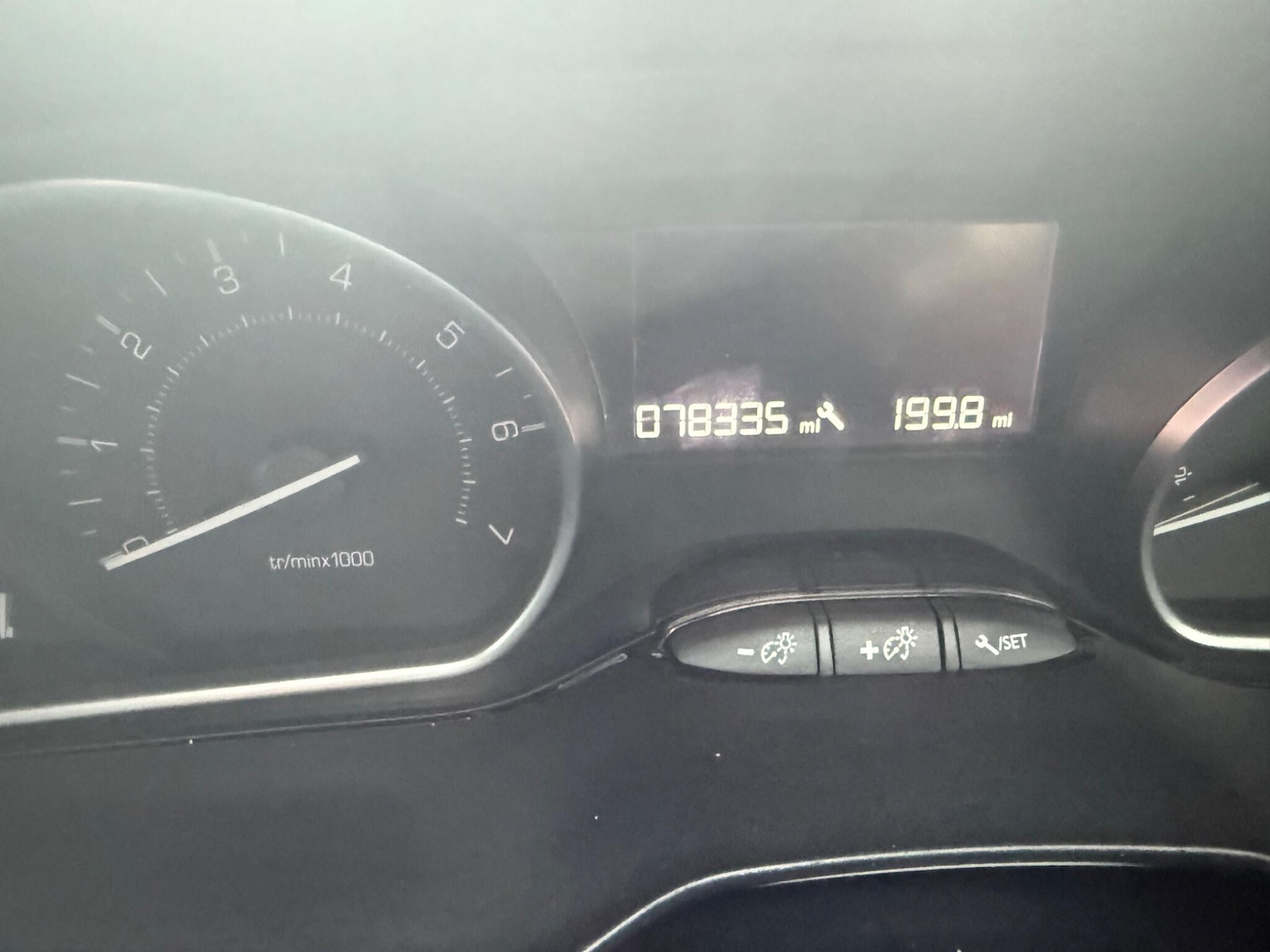 Used Peugeot 208 2016 for sale - 77057366: Photo 14