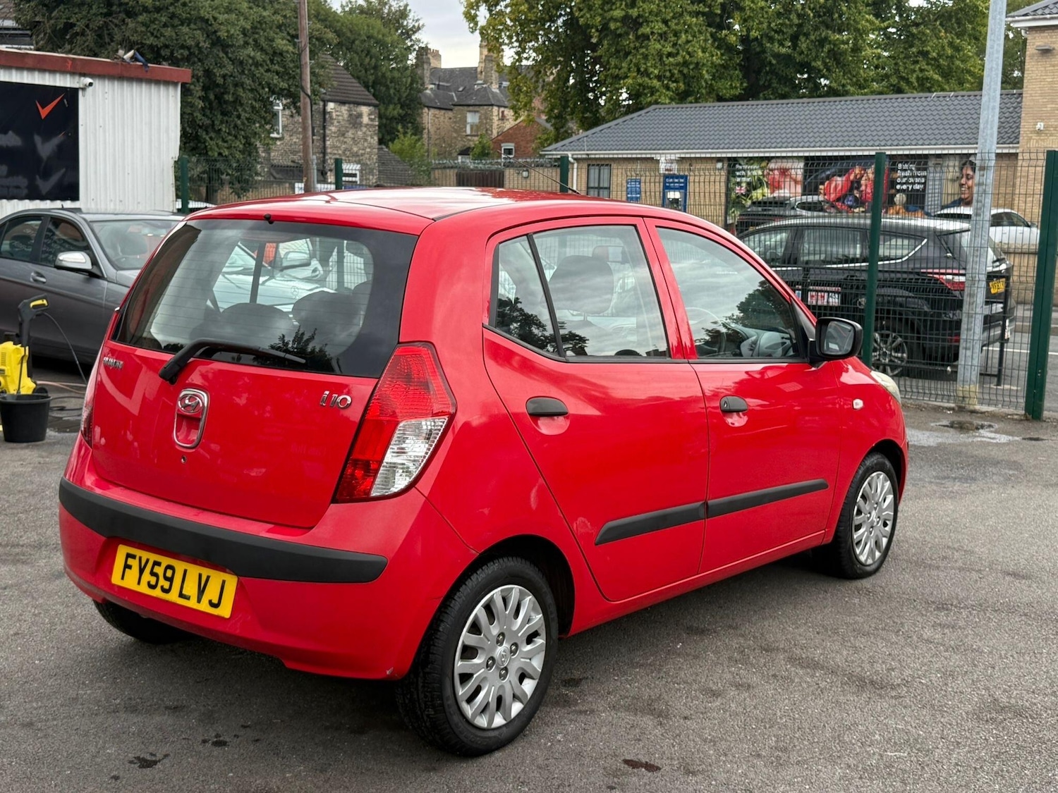 Used Hyundai i10 2009 for sale - 76137296: Photo 9