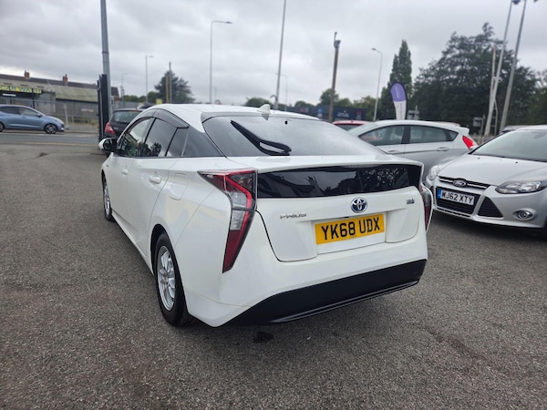 Used Toyota Prius 2024 for sale - 76283053: Photo 5
