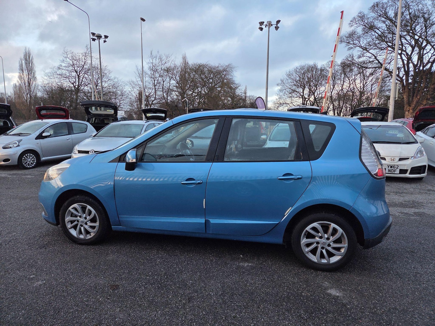 Used Renault Scenic 2013 for sale - 77598884: Photo 6