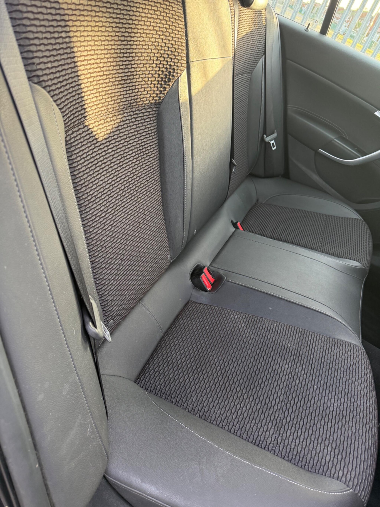 Used Vauxhall Insignia 2015 for sale - 76839406: Photo 9