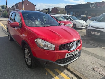 Nissan - Qashqai+2