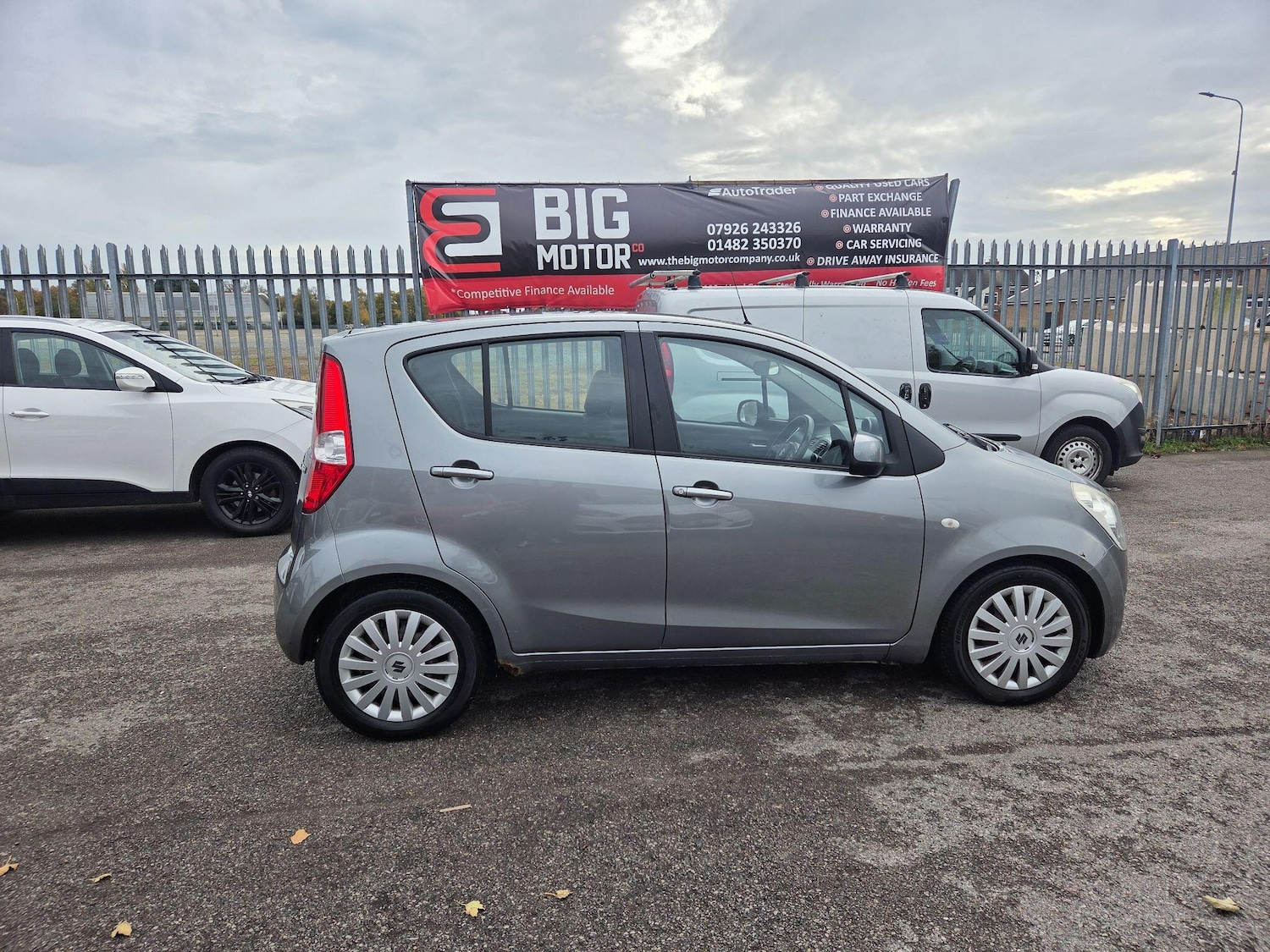 Used Suzuki Splash 2009 for sale - 76780725: Photo 2