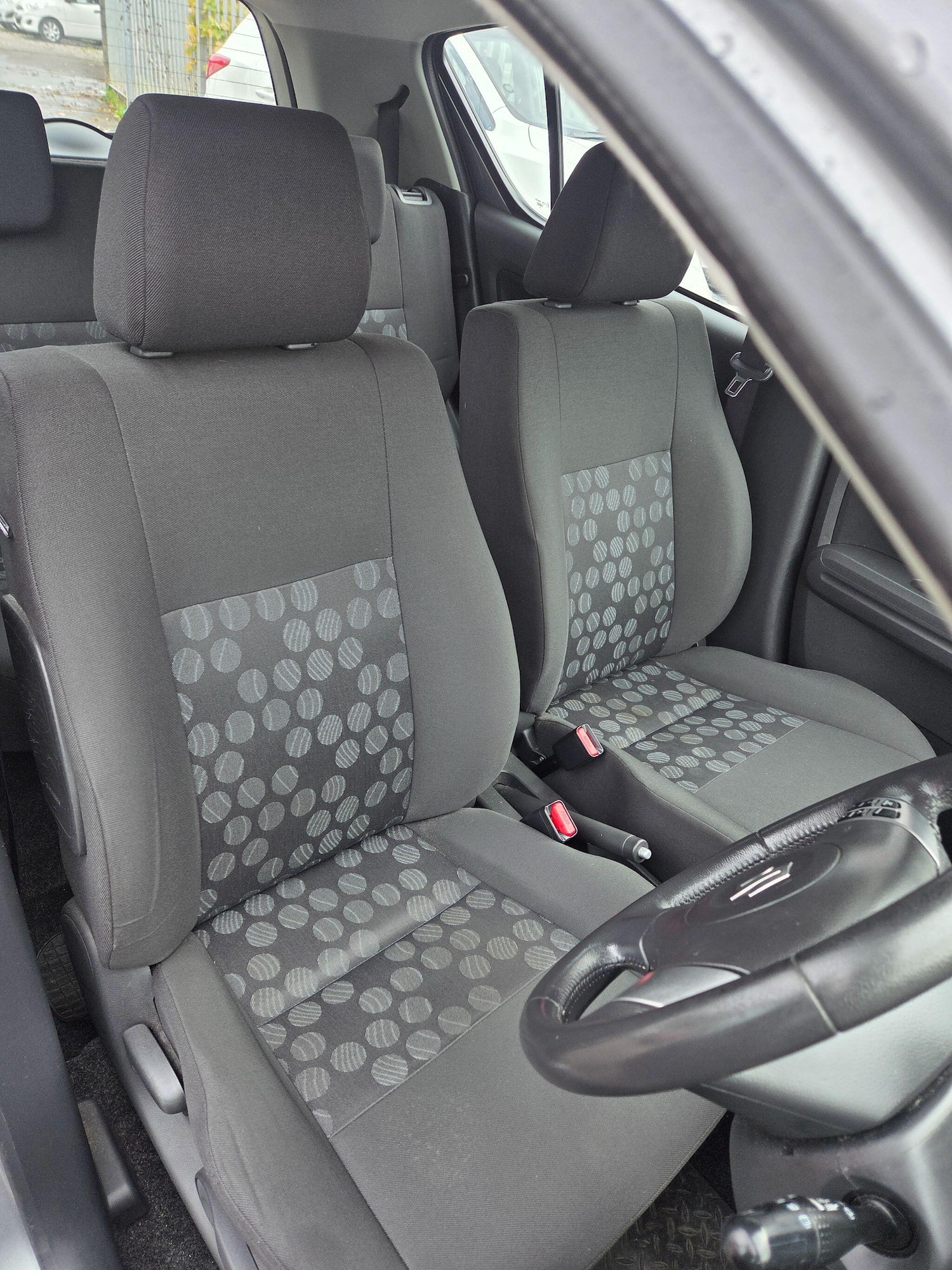 Used Suzuki Splash 2009 for sale - 76780725: Photo 7