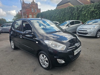 Used Hyundai i10 2013 for sale - 76136959: Photo 2