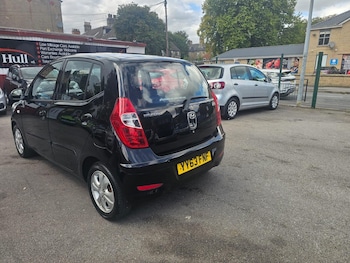Used Hyundai i10 2013 for sale - 76136959: Photo 3