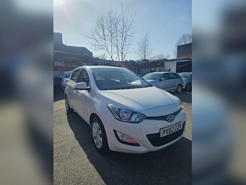 Hyundai i20 feature image