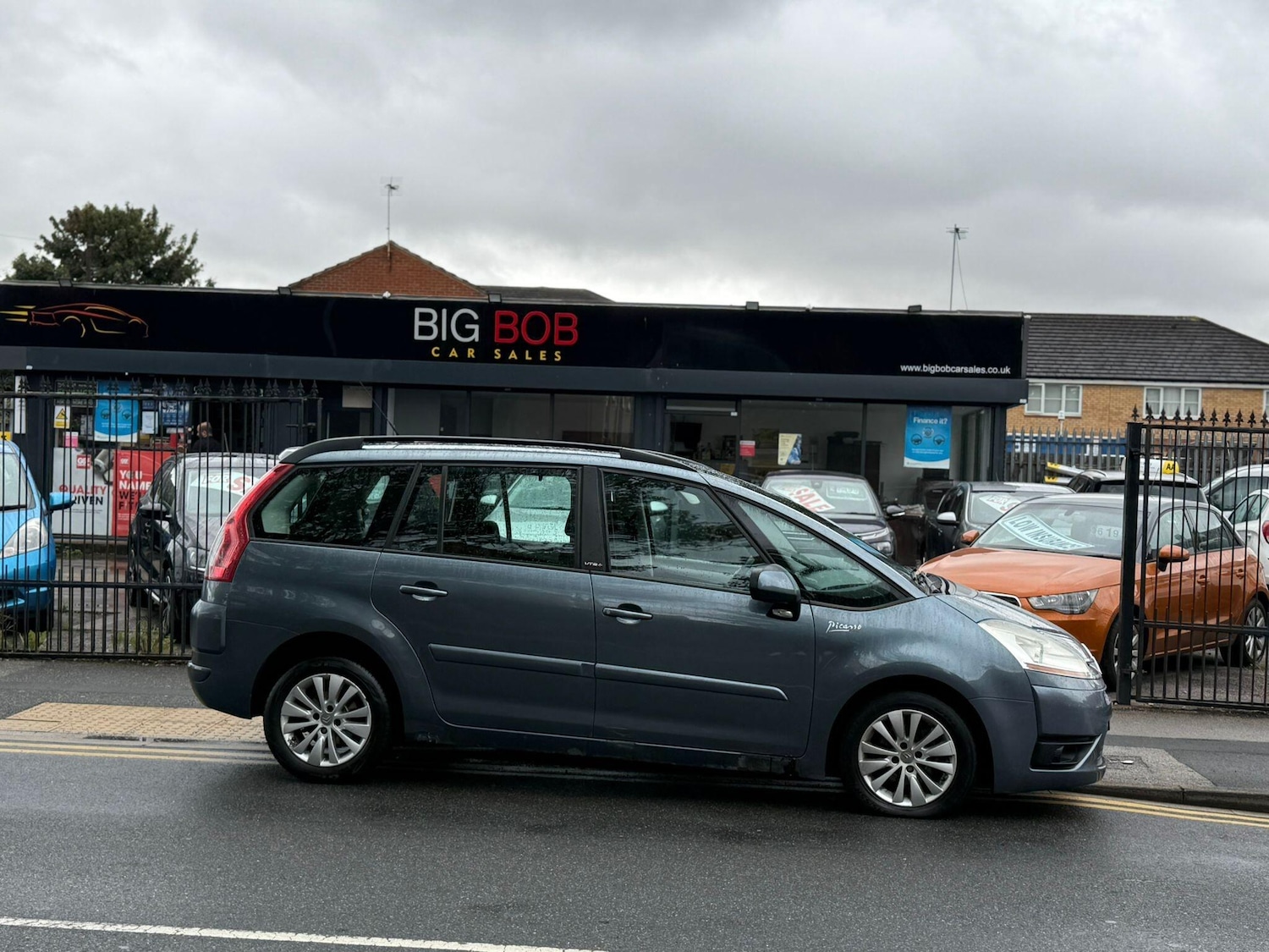 Vehicle 5