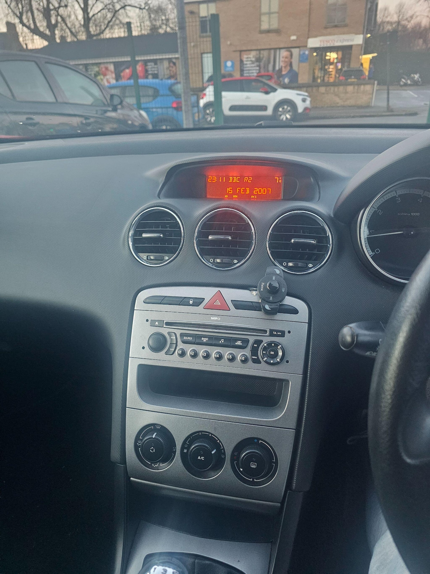 Used Peugeot 308 2009 for sale - 77203657: Photo 17