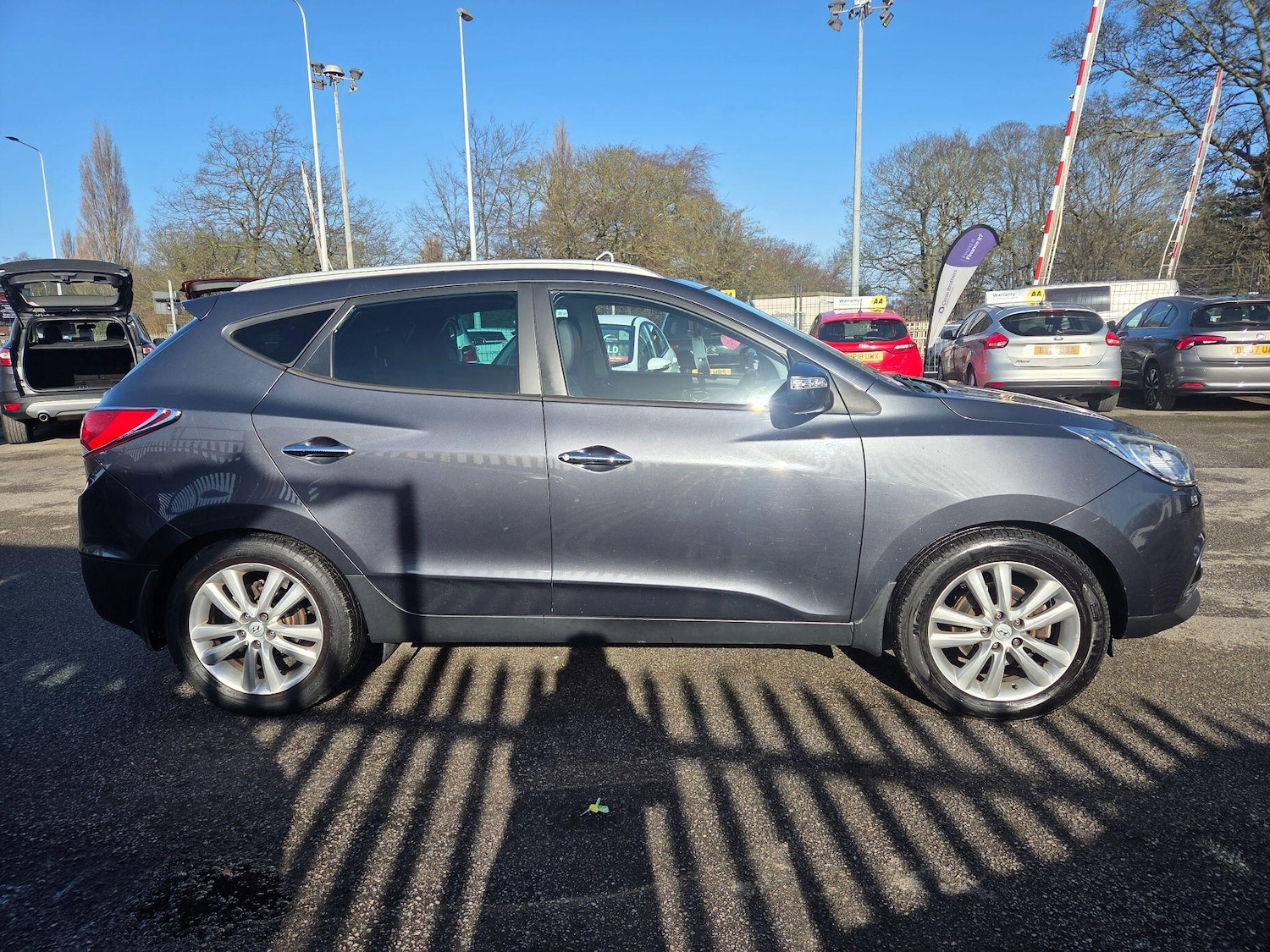 Used Hyundai Ix35 2011 for sale - 77670515: Photo 2