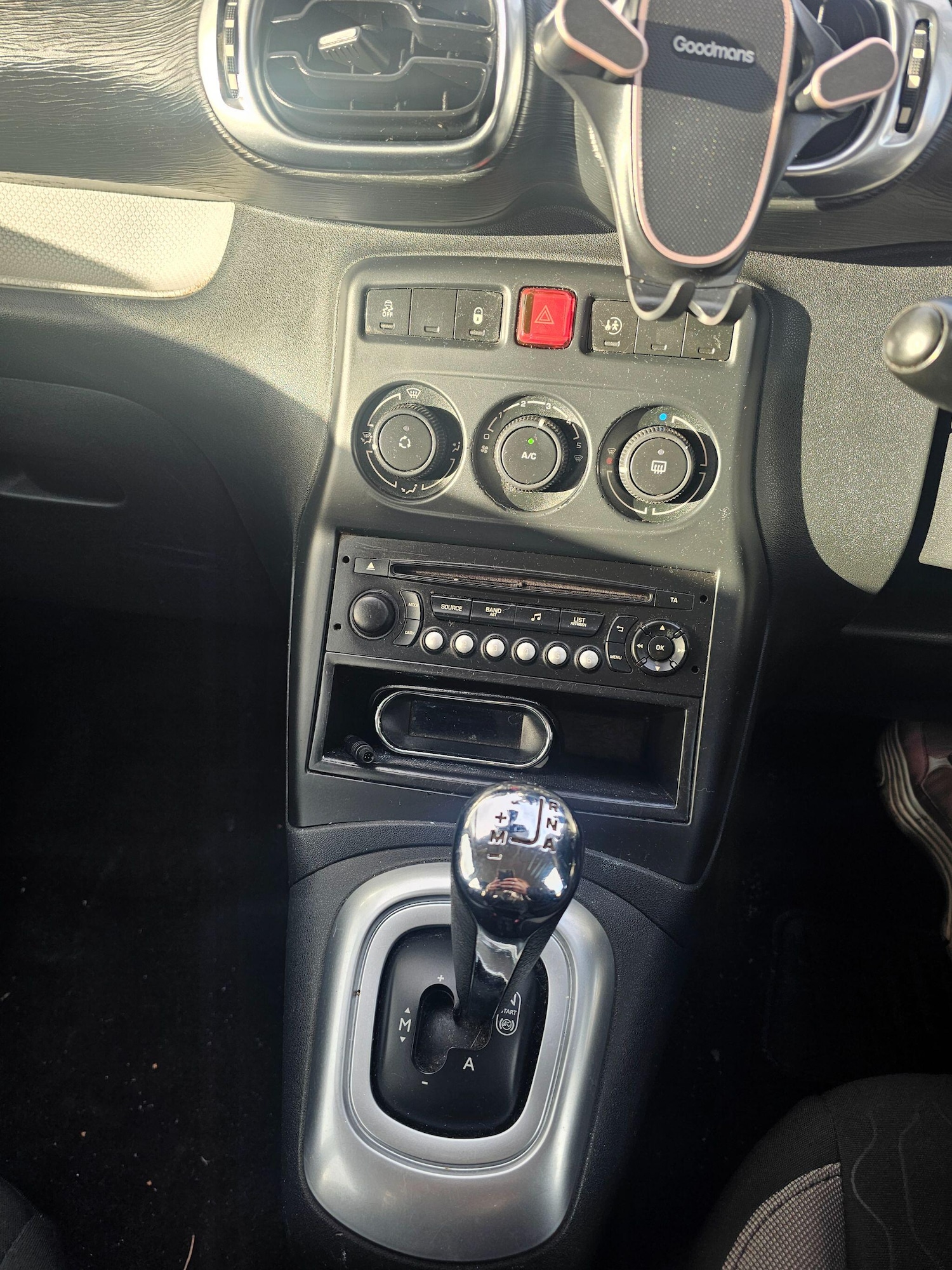 Used Citroen C3 Picasso 2014 for sale - 77575282: Photo 20