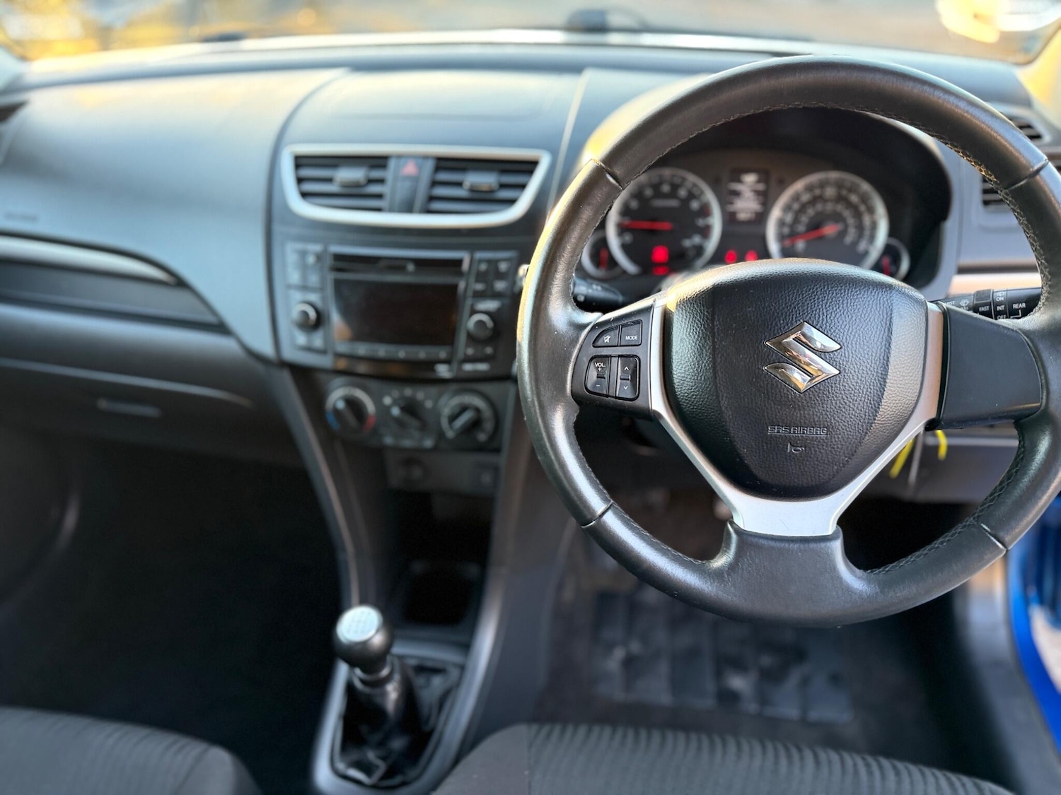 Used Suzuki Swift 2012 for sale - 76866175: Photo 13