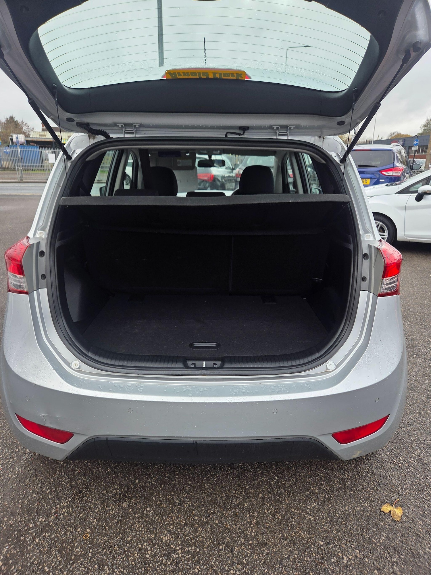 Used Hyundai Ix20 2011 for sale - 76727592: Photo 7