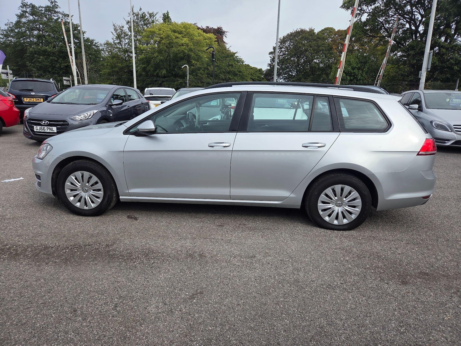 Used Volkswagen Golf 2016 for sale - 76996209: Photo 6