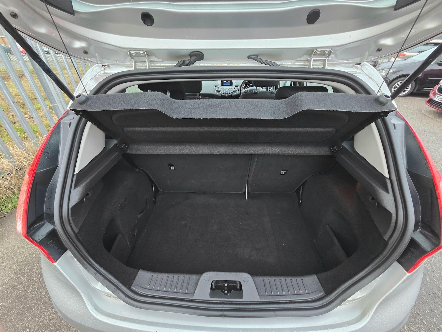 Used Ford Fiesta 2016 for sale - 77624869: Photo 10