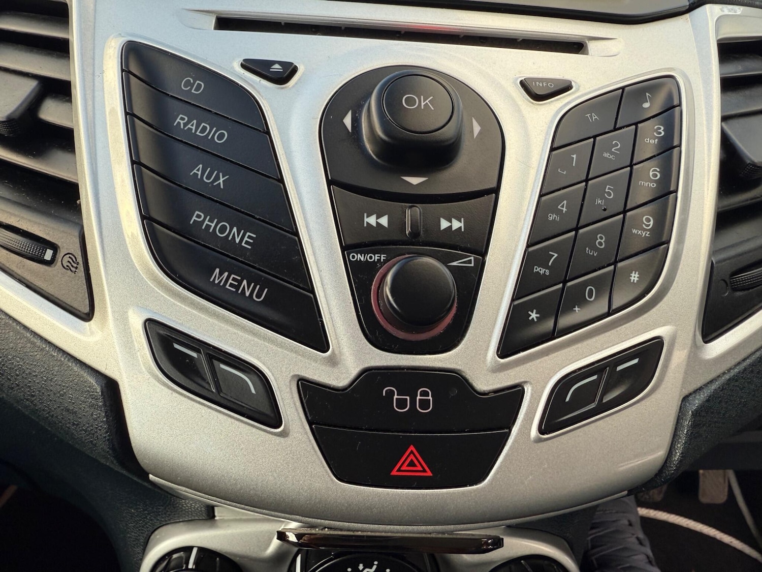 Used Ford Fiesta 2012 for sale - 76189724: Photo 12