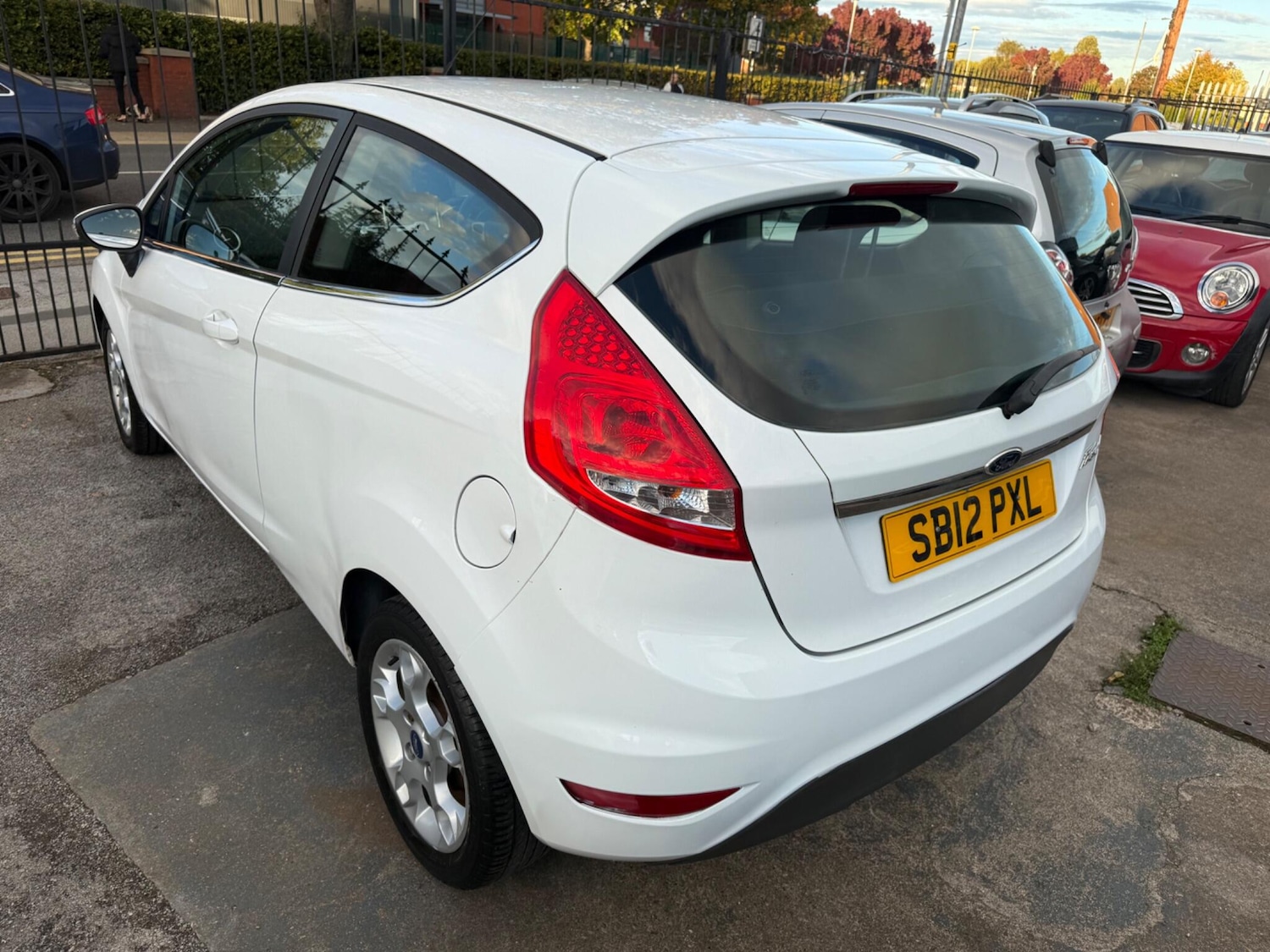 Used Ford Fiesta 2012 for sale - 76189724: Photo 7