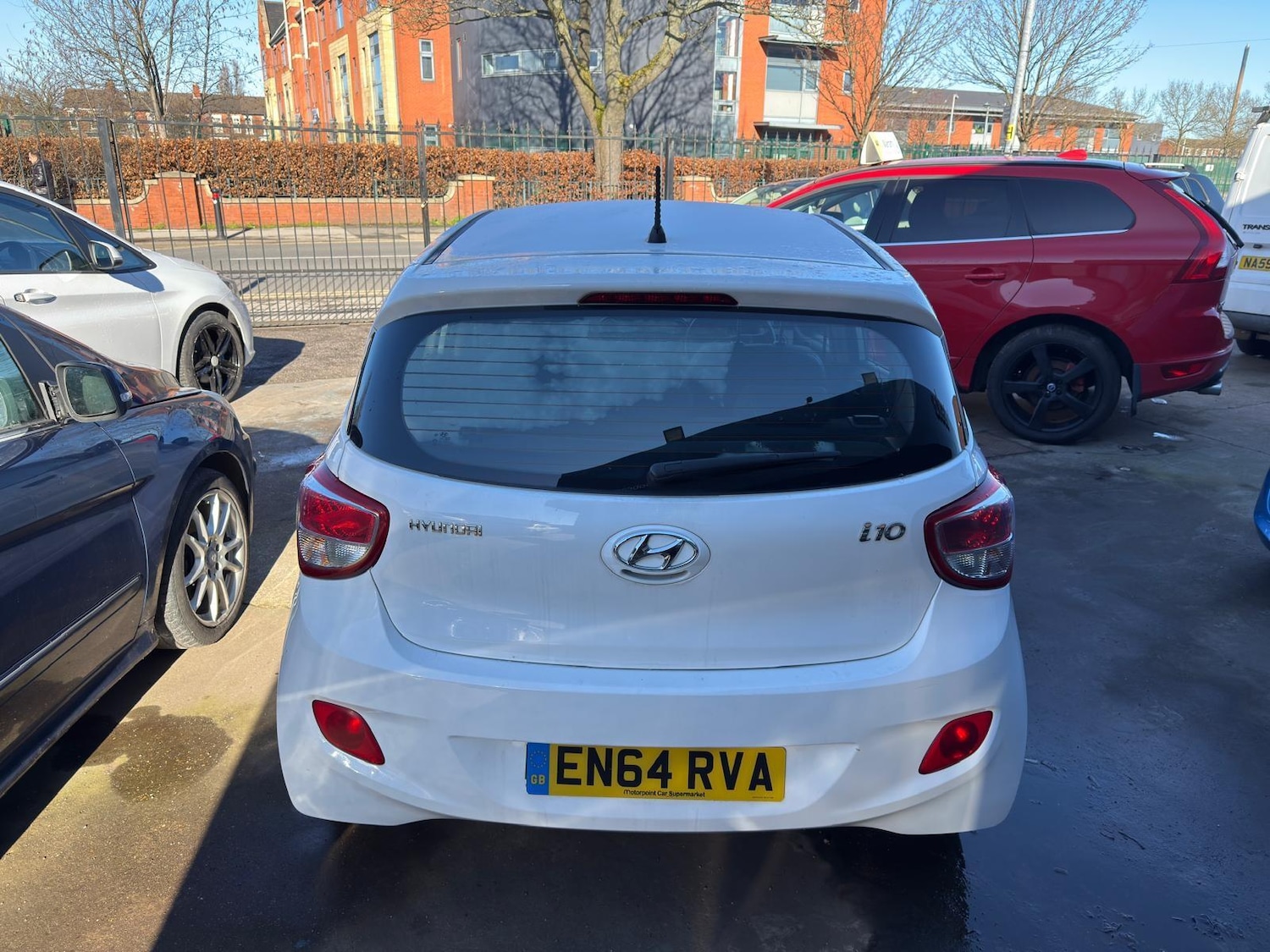 Used Hyundai i10 2015 for sale - 77565099: Photo 3