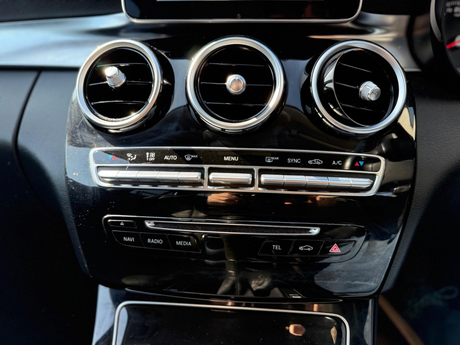 Used Mercedes-Benz C Class 2015 for sale - 76801601: Photo 22