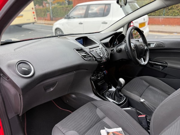 Used Ford Fiesta 2017 for sale - 76247223: Photo 11