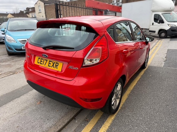 Used Ford Fiesta 2017 for sale - 76247223: Photo 8
