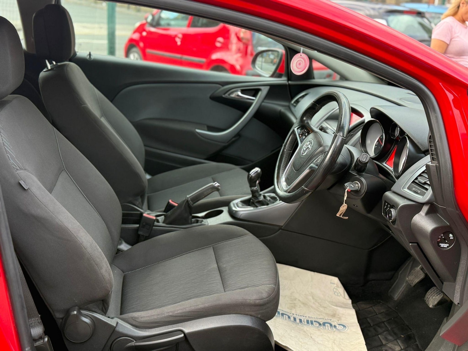 Used Vauxhall Astra GTC 2013 for sale - 76136854: Photo 12