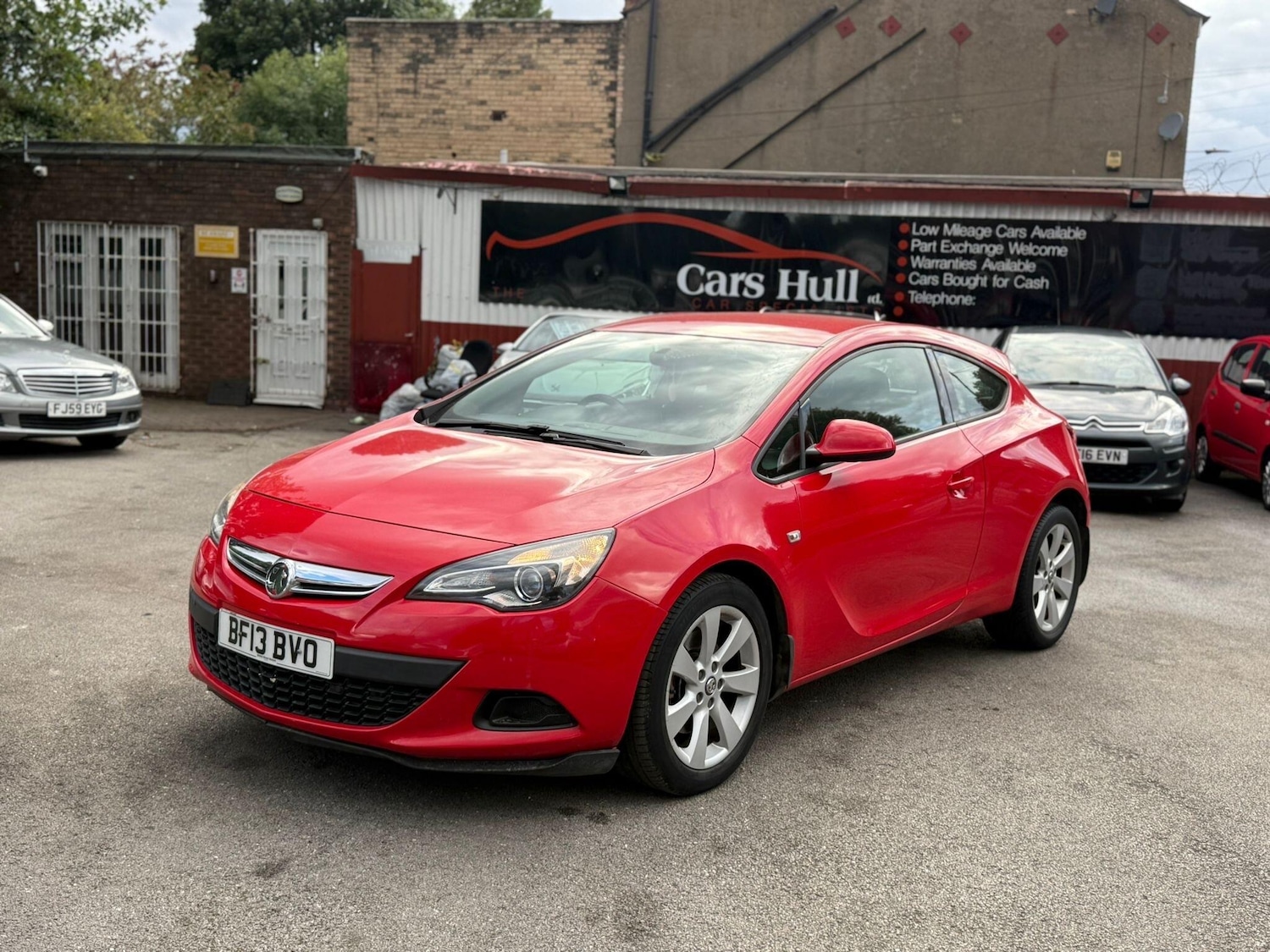 Used Vauxhall Astra GTC 2013 for sale - 76136854: Photo 3