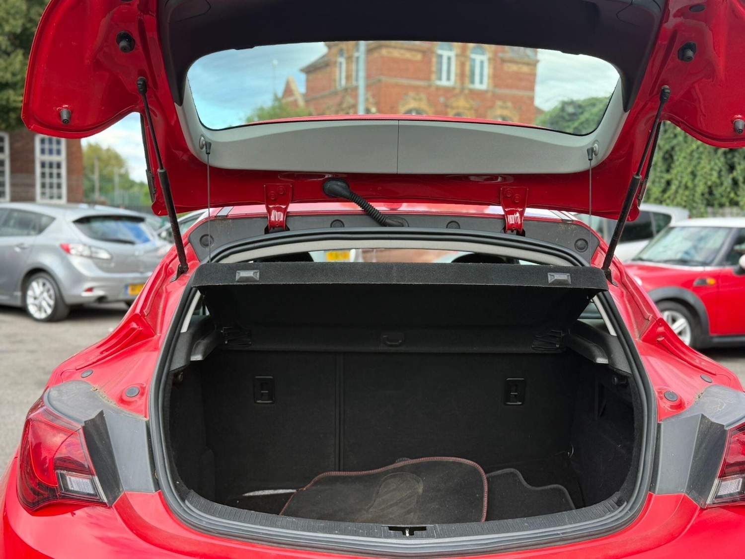 Used Vauxhall Astra GTC 2013 for sale - 76136854: Photo 8