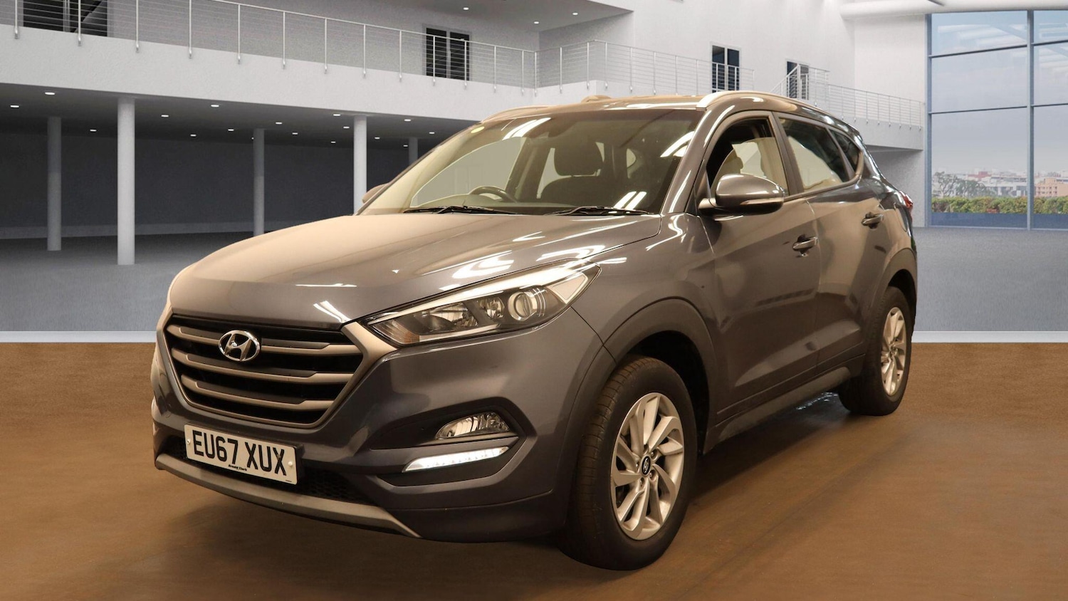 Used Hyundai TUCSON 2017 for sale - 76020718: Photo 2