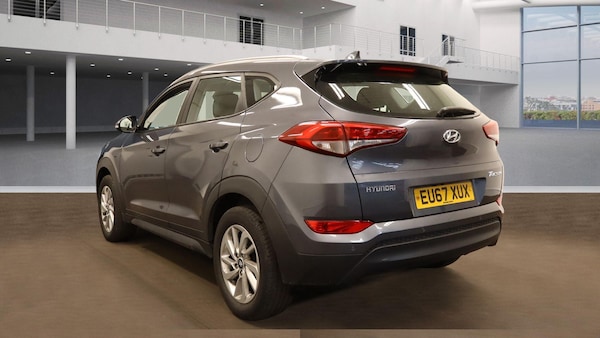 Used Hyundai TUCSON 2017 for sale - 76020718: Photo 3