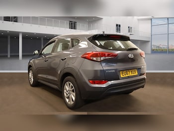 Used Hyundai TUCSON 2017 for sale - 76020718: Photo 3